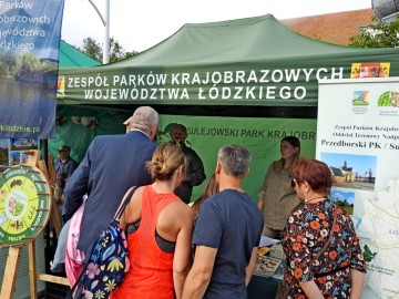 Gminny piknik na zakończenie lata w Smardzewicach, 