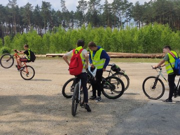 Rajd rowerowy z Publiczną Szkołą Podstawową w Przedborzu., 